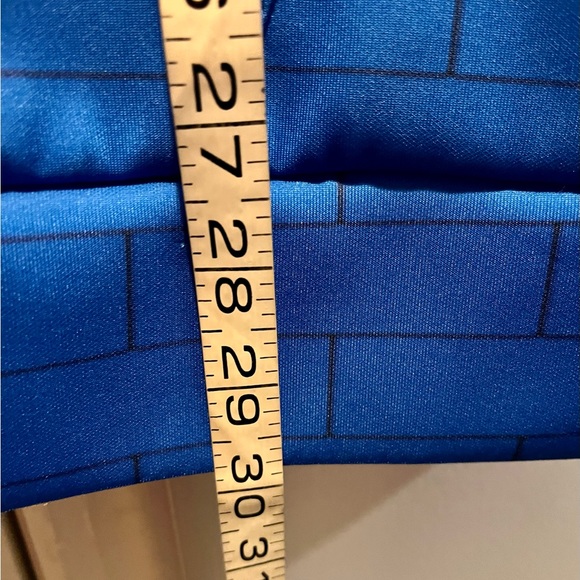 Cat themed sweatshirt with hoodie. Unisex - Picture 10 of 16